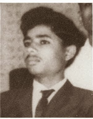 narendra modi young age